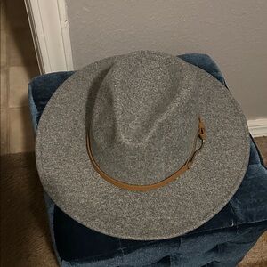 Gray Felt Hat with Tan Band